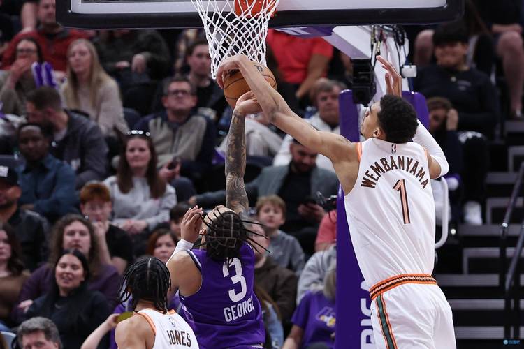 那画面！霍里：我很想看看文班亚马被追梦防守是怎样的