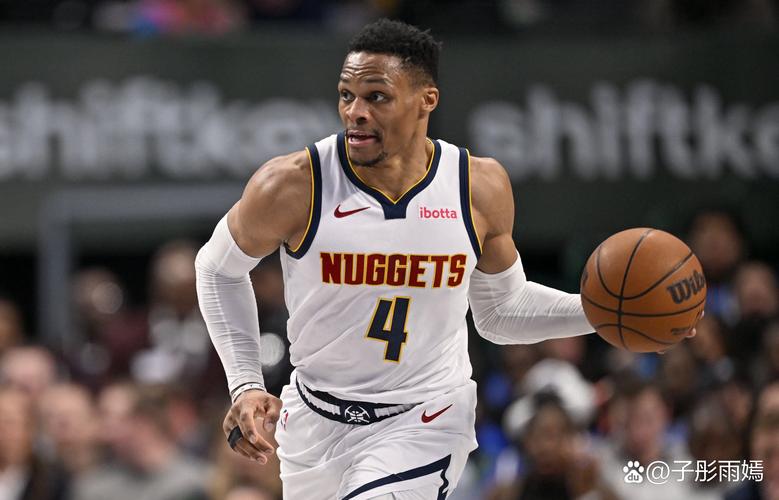 布克：马威湖人交易告吹后特意看了他的录像 他天赋十足