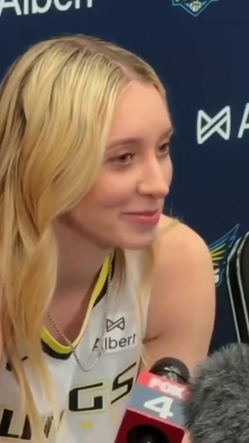 明年就打WNBA!佩奇女友阿奇-福德当选新一期SLAM杂志封面!